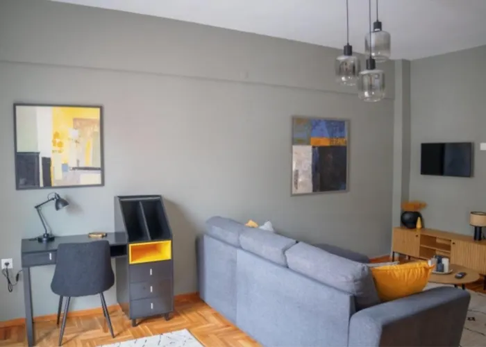 Prime Location - 2 Bd Boutique Lägenhet