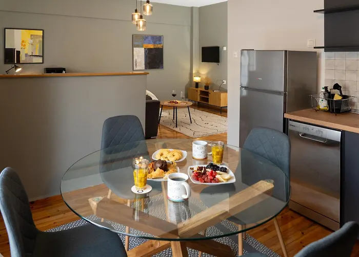 Prime Location - 2 Bd Boutique Apartamento Tessalónica