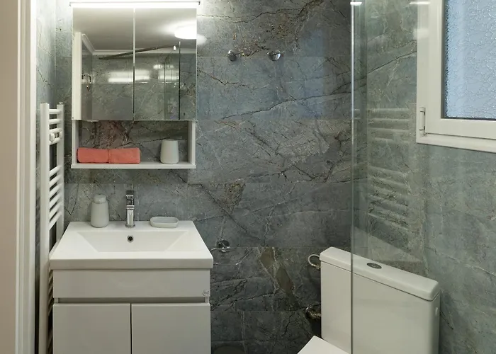 Prime Location - 2 Bd Boutique Apartman *